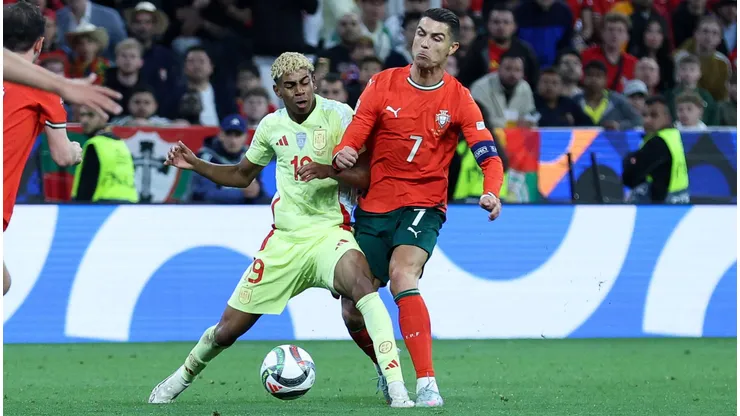 Portugal x Espanha vira duelo bilionário. Foto: IMAGO/Revierfoto