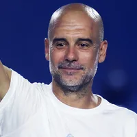 Guardiola poderia assumir a Holanda, diz de Boer
