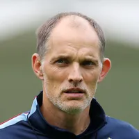 Tuchel critica anulação da expulsão de Folarin Balogun