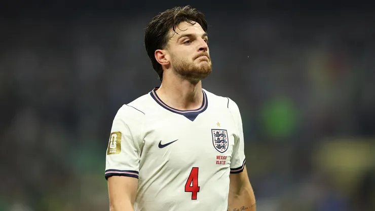 Declan Rice diz que não sofreu com altitude do estádio Asteca - Foto: Michael Steele/Getty Images