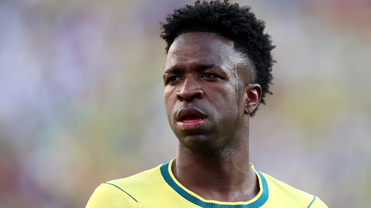 Vinicius Júnior em campo pela Seleção Brasileira. Foto: Dan Mullan/Getty Images