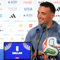 Emocionado, Scaloni interrompe entrevista após virada histórica em Argentina x Egito