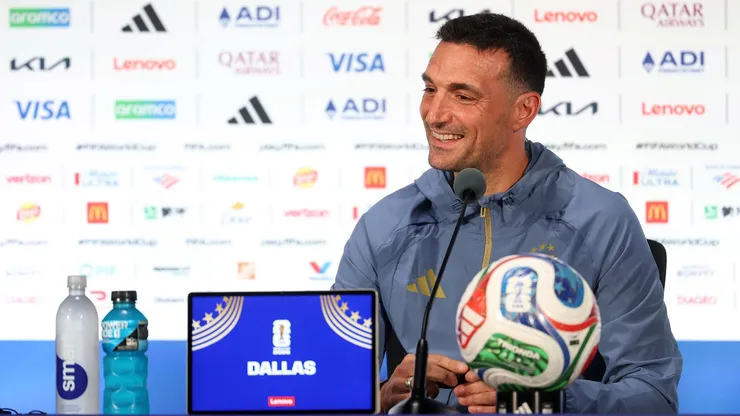 Lionel Scaloni comandou a Seleção Argentina na vitória de virada contra o Egito