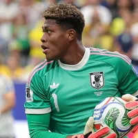 Juventus quer contratar Zion Suzuki
