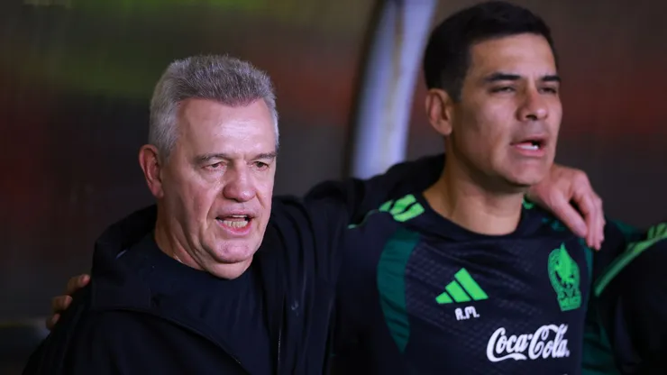 Javier Aguirre e Rafa Marquez trabalharam juntos nos jogos da Seleção Mexicana pela Copa do Mundo 2026