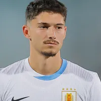 Palmeiras avalia venda de Martínez ao exterior para trazer Danilo