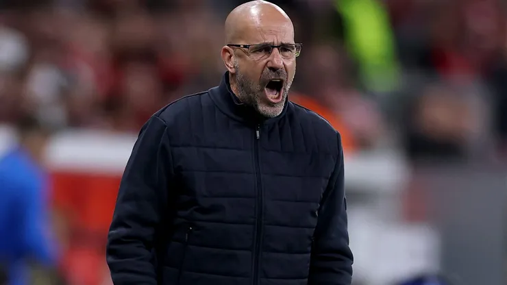 Peter Bosz, treinador do PSV. (Photo by Lars Baron/Getty Images)