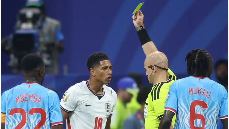 Cartões serão zerados apenas depois das quartas de final. Foto: Richard Pelham/Getty Images