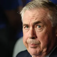 Ancelotti terá aumento após eliminação e torcida não aprova