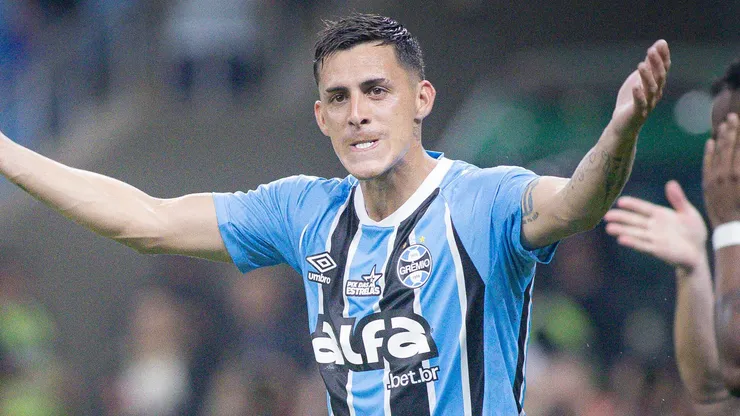 Cristian Pavón pode descartar renovação com o Grêmio para fechar com o Talleres. Foto: Maxi Franzoi/AGIF