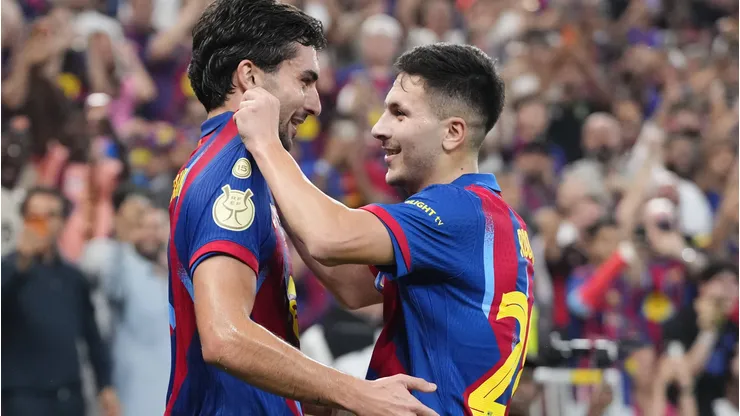 Ferran Torres e Bardghji no Barcelona. Foto: IMAGO / NurPhoto