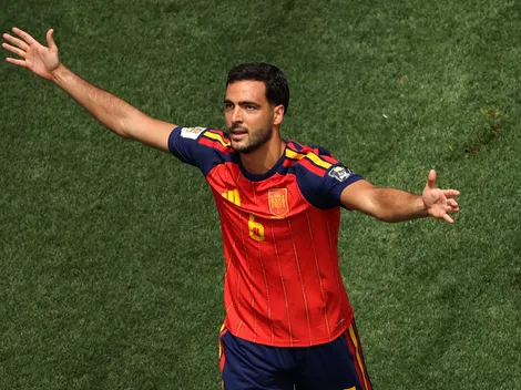 Mikel Merino recebe elogios de De La Fuente