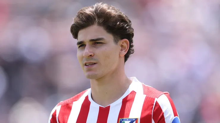 Julián Álvarez em campo pelo Atlético de Madrid. Foto: Stu Forster/Getty Images