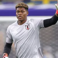 Zion Suzuki está na mira do PSG
