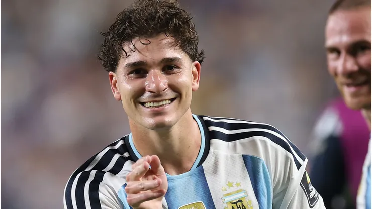 Julián Álvarez está próximo do Arsenal. Foto; Carl Recine/Getty Images