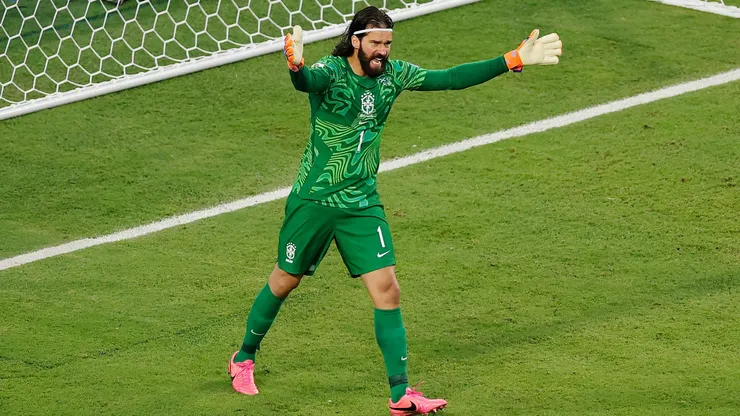 Alisson disputando a Copa 2026 pela Seleção Brasileira