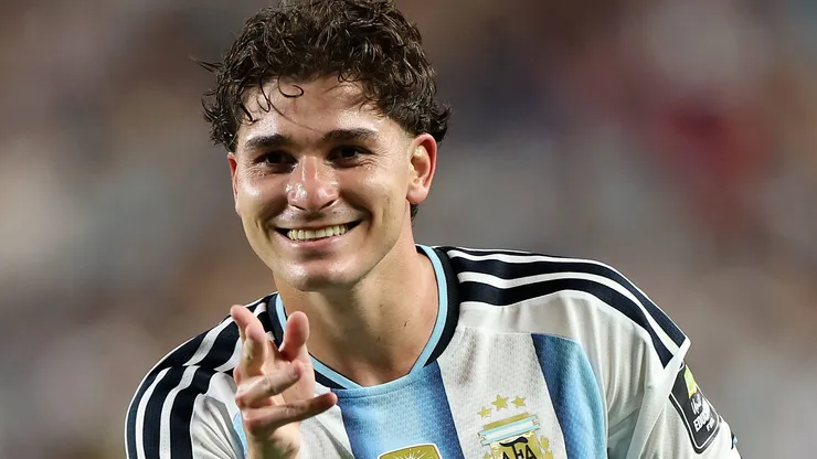 Julián Álvarez pela Argentina. Foto: IMAGO / Xinhua