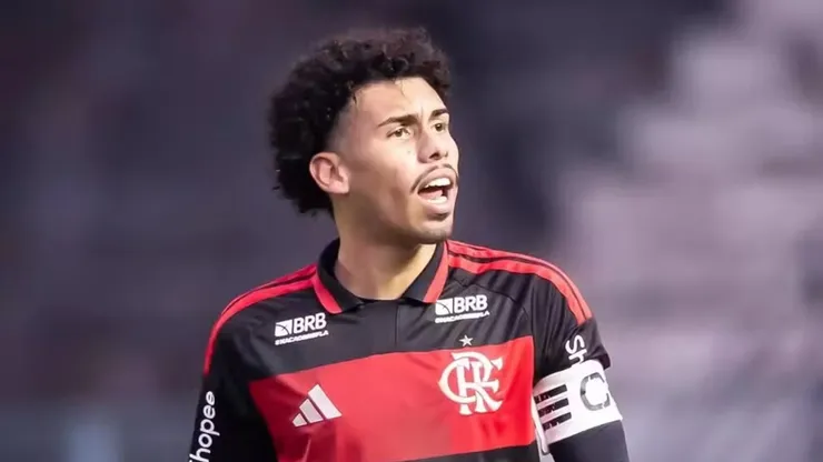 O zagueiro Da Mata em jogo do Flamengo (Adriano Fontes / Flamengo)