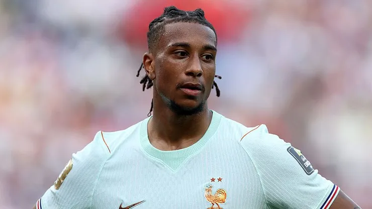 Michael Olise, pela seleção da França. Foto: Lars Baron/Getty Images