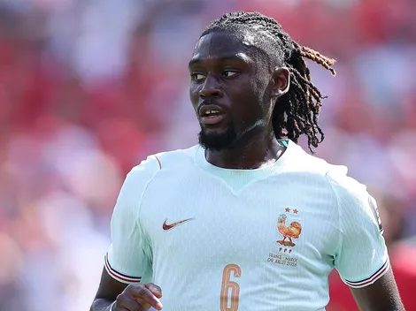 Manchester United ganha impulso para tirar Manu Koné da Roma