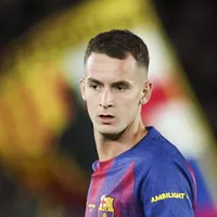 Casadó pode seguir no Barça por conta da lesão de De Jong