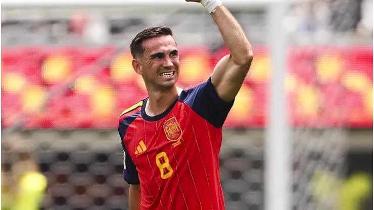 Entenda como Fabián Ruiz desbancou Pedri e chega para a final da Copa do Mundo sem derrotas pela Espanha. (Foto: David Ramos/Getty Images)