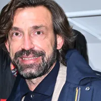 Andrea Pirlo ganha força para assumir a Itália