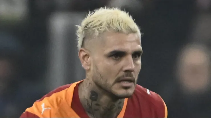 Mauro Icardi em partida do Galatasaray. (Photo by Stefano Guidi/Getty Images)
