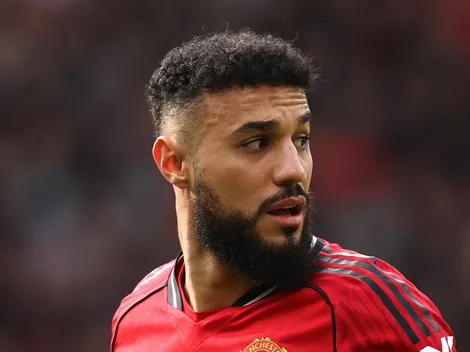 Milan faz contato com estafe de Mazraoui, do United