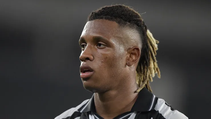 Danilo Santos, do Botafogo. (Foto: Thiago Ribeiro/AGIF)
