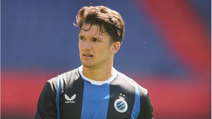 Tzolis será o novo atacante do Arsenal