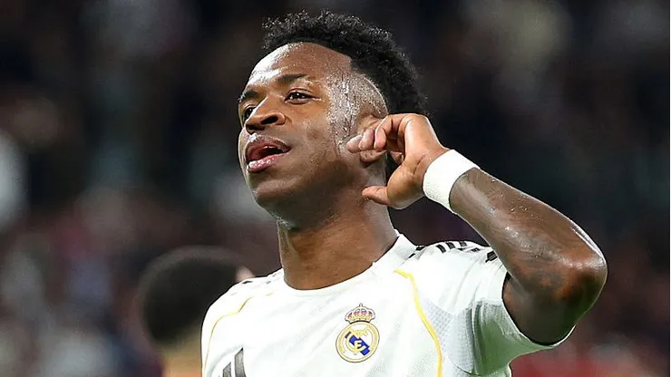 Vinicius Junior pelo Real Madrid. Foto: Florencia Tan Jun/Getty Images