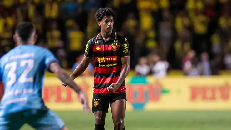 Zé Lucas, alvo do Flamengo. Foto: Rafael Vieira/AGIF