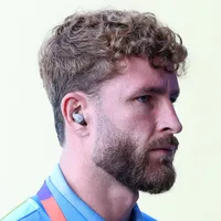 Besiktas insiste em Léo Pereira