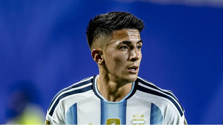 Flamengo e Palmeiras disputam Thiago Almada e Danilo Santos. Foto: Imago