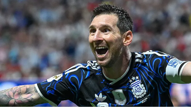 Messi encara a Espanha na final da Copa do Mundo. Foto: Shaun Botterill/Getty Images