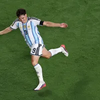 Álvarez vence eleição de gol mais bonito na Copa