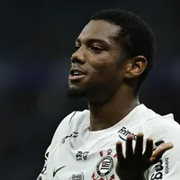 Juventus avança por André, do Corinthians
