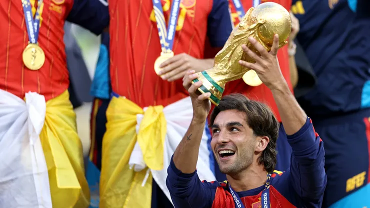 Ferran Torres celebra título da Espanha - Foto: Buda Mendes/Getty Images
