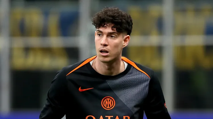 Bastoni é alvo de Real Madrid, Barça e Al-Hilal (Marco Luzzani/Getty Images)