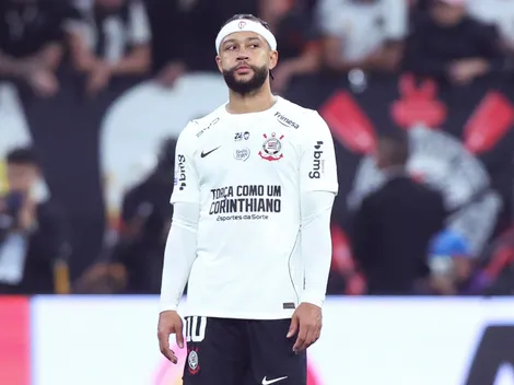 Memphis Depay aceita reduzir salário para renovar com o Corinthians