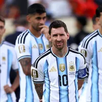 Argentina é recebida com festa após perder a Copa