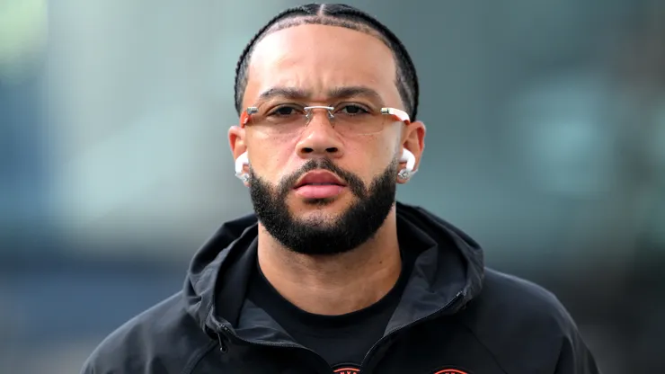 Memphis Depay antes de uma partida pela Holanda. Foto: David Ramos/Getty Images