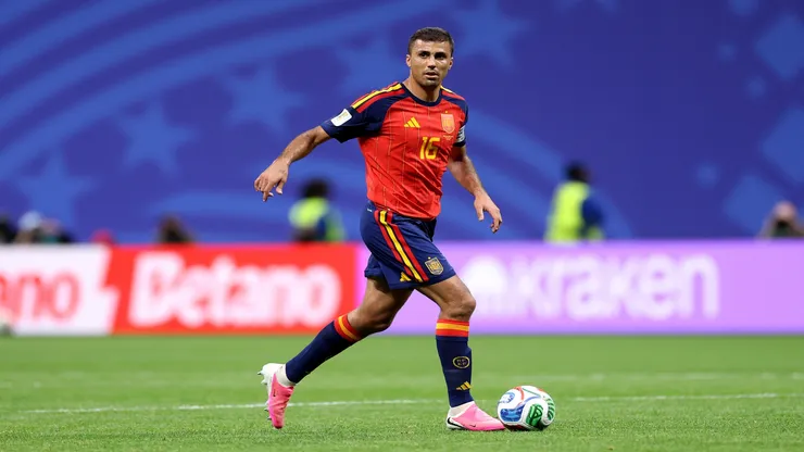 Rodri entra na briga pela Bola de Ouro - Florencia Tan Jun/Getty Images