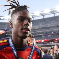 Nico Williams é sondado pela Premier League, mas prioriza boa forma
