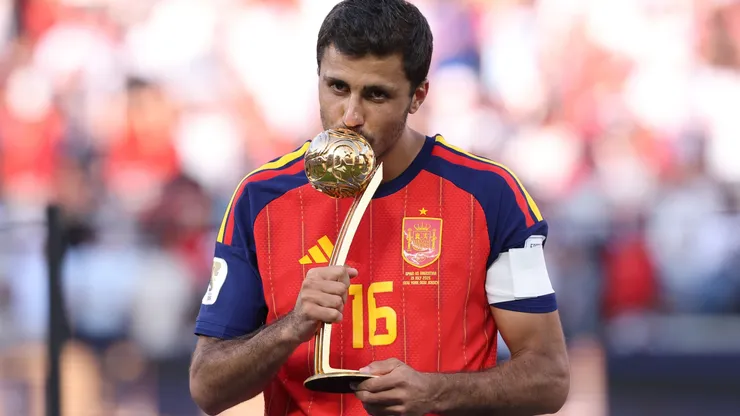 O meio-campista Rodri entra na mira do Real Madrid (Carl Recine/Getty Images)