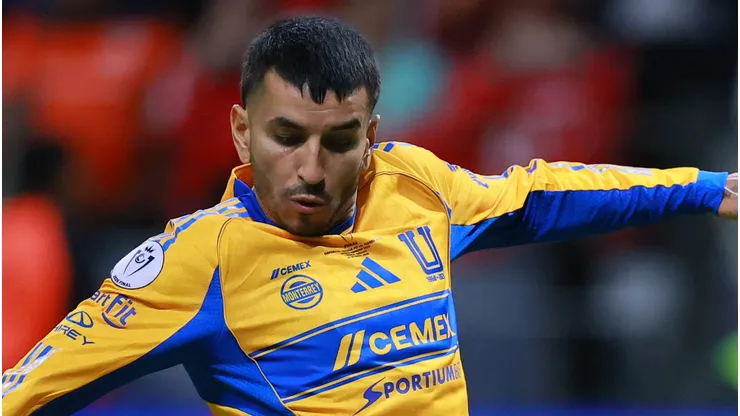 Ángel Correa em jogo do Tigres. (Photo by Manuel Velasquez/Getty Images)