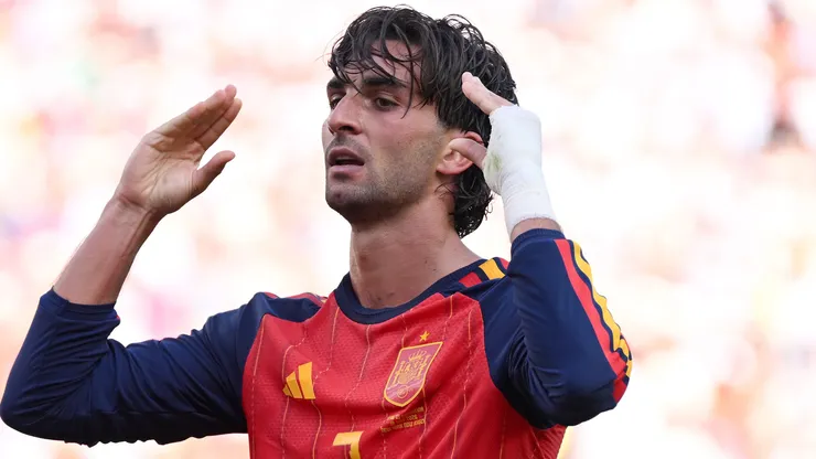 Ferran Torres comemorando um gol pela Espanha. Foto: David Ramos/Getty Images