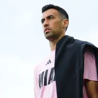 Busquets visita Barcelona e pode fazer estágio com técnico brasileiro