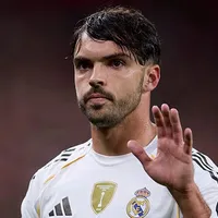 Asencio é oferecido ao RB Leipzig por meio de intermediários